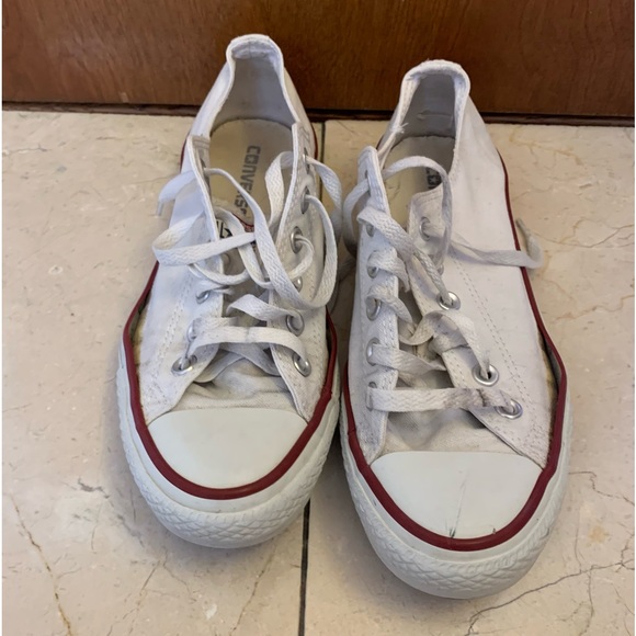 Low top converse - Picture 2 of 4